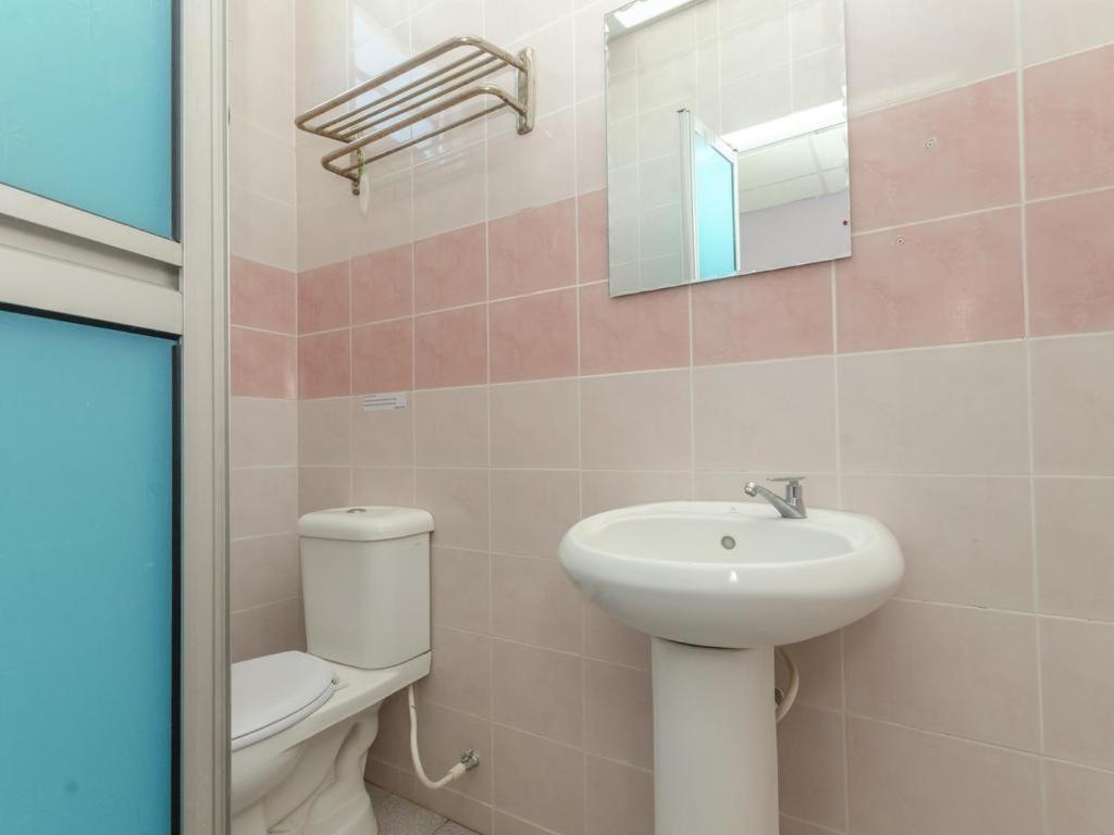 Hotel D View Мерсинг Экстерьер фото