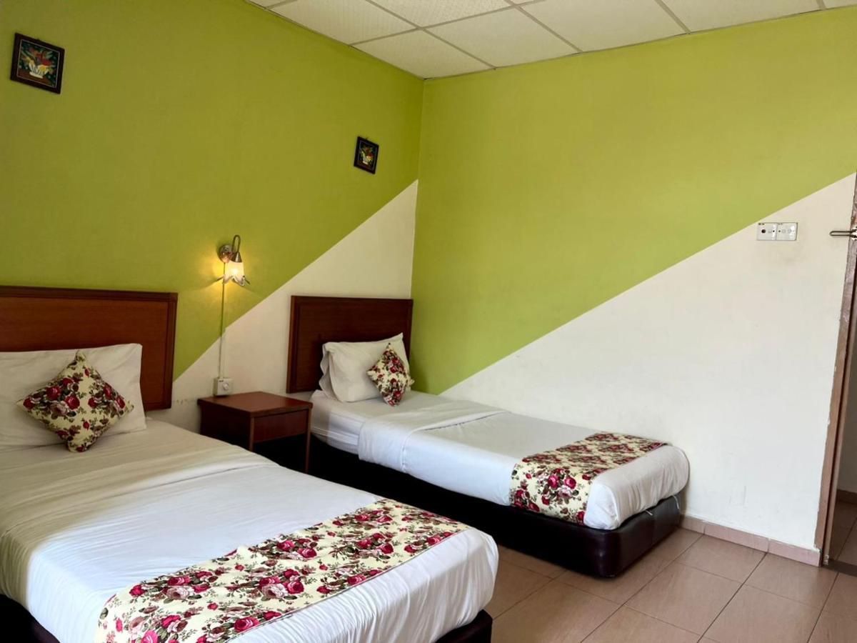 Hotel D View Мерсинг Экстерьер фото