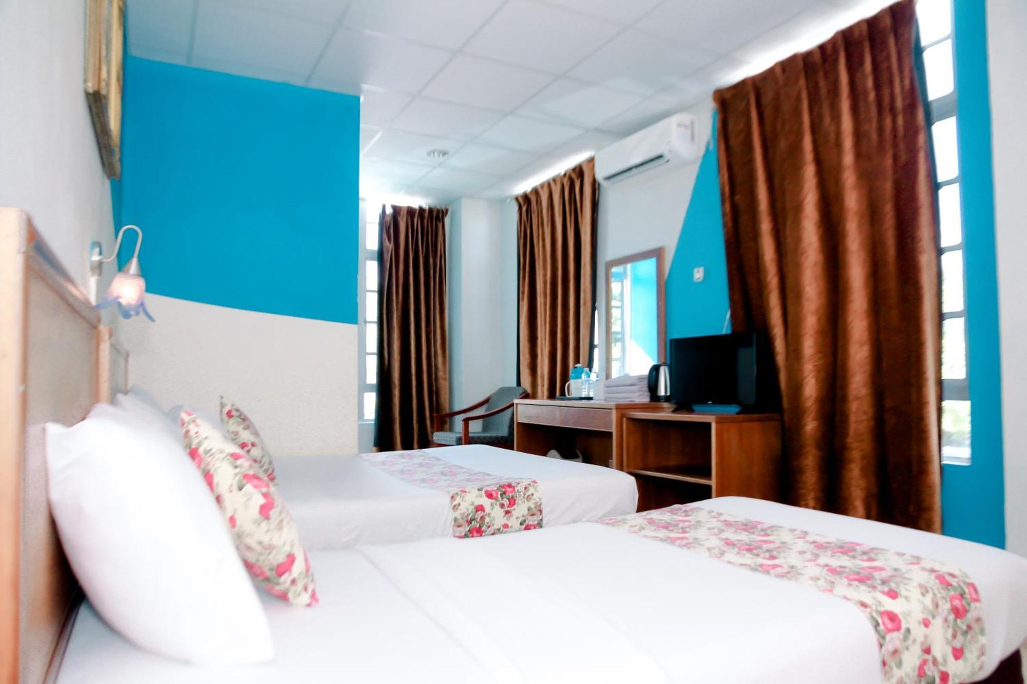 Hotel D View Мерсинг Экстерьер фото