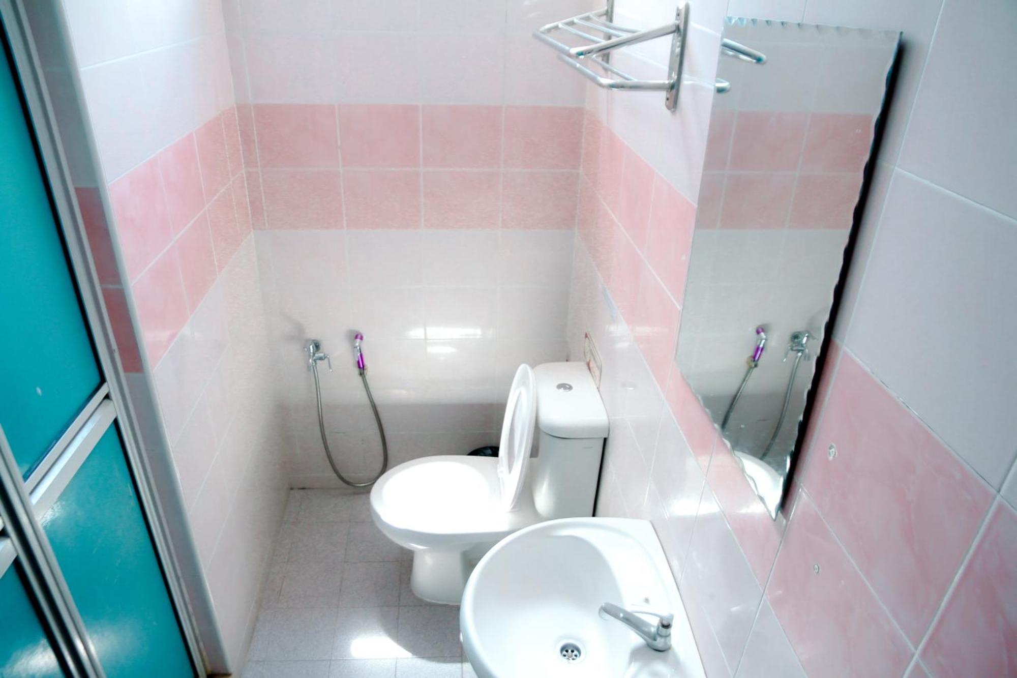 Hotel D View Мерсинг Экстерьер фото